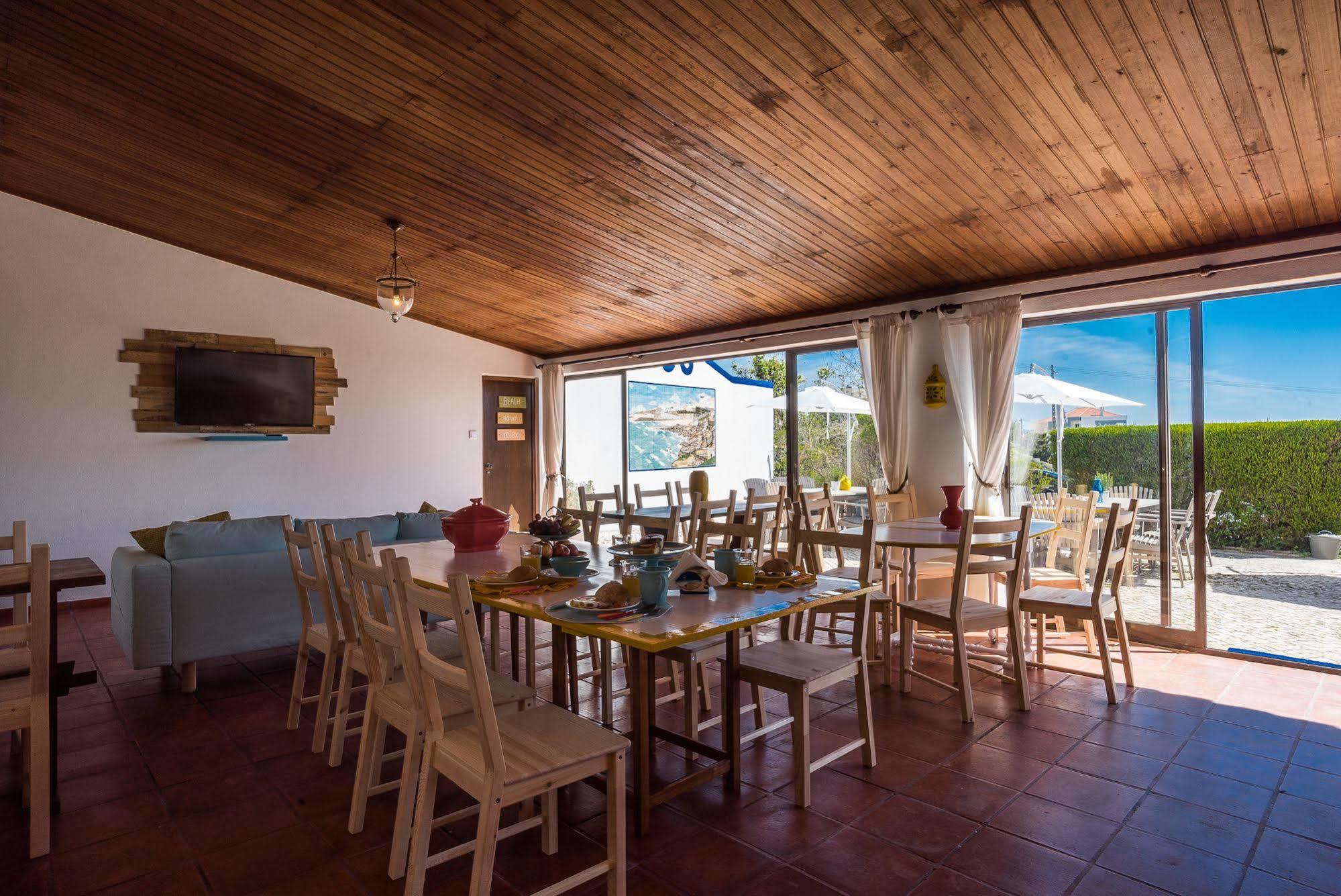 Surf Vilas By Laneez Ericeira Exterior foto